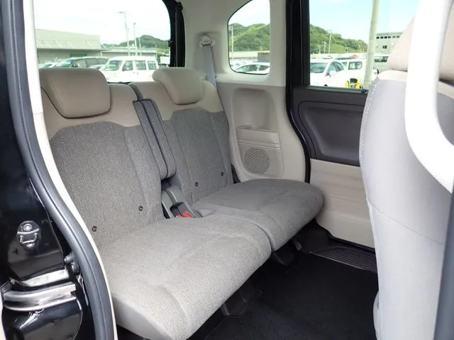 Ｎ　ＢＯＸ（ホンダ）の車両写真
