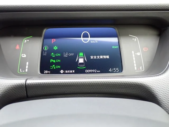 フィット e:HEV(ホンダ)の車両写真