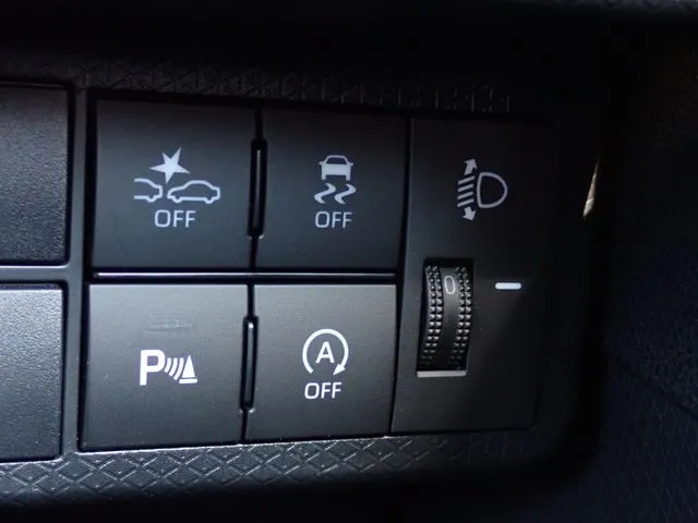 タント(ダイハツ)の車両写真