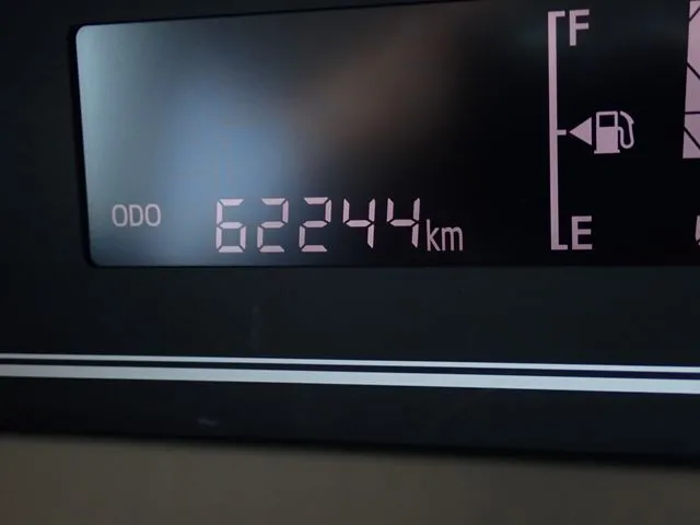 タント(ダイハツ)の車両写真