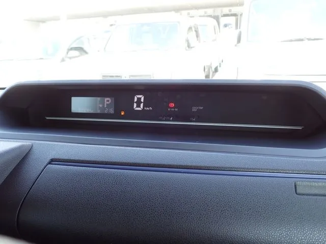 タント(ダイハツ)の車両写真