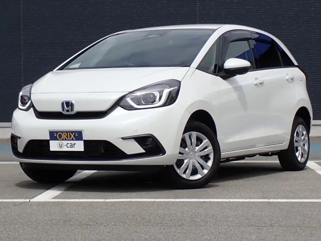 ホンダ フィット e:HEV 4WD
