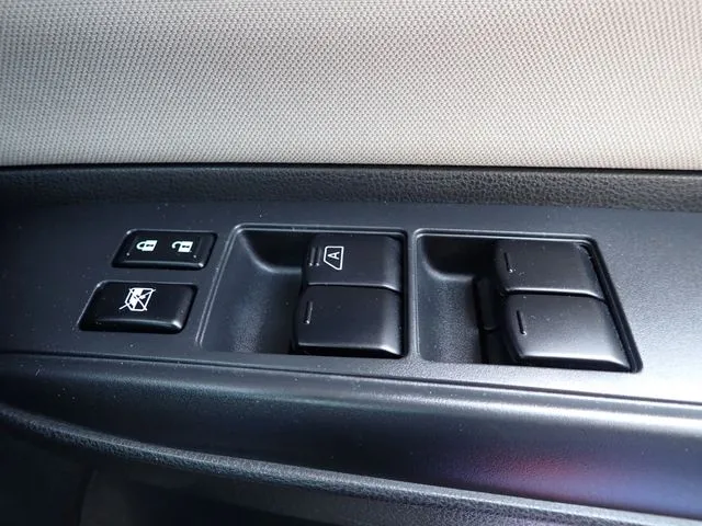 ノート(ニッサン)の車両写真