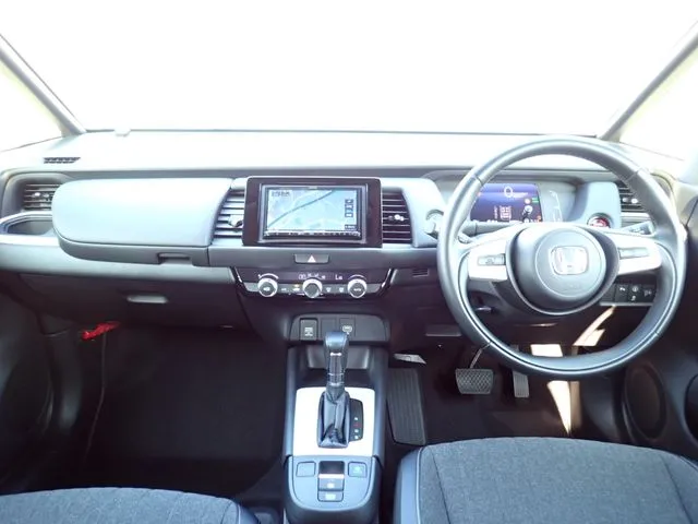 フィット e:HEV(ホンダ)の車両写真