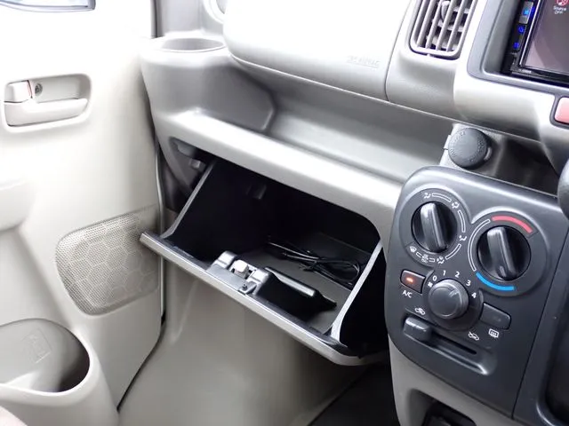 エブリイバン(スズキ)の車両写真