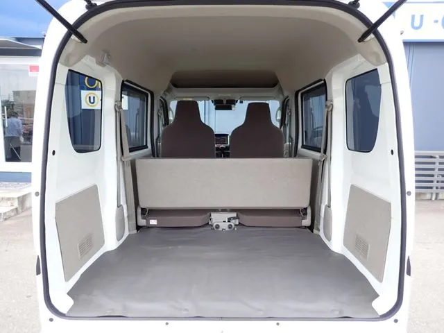 エブリイバン(スズキ)の車両写真