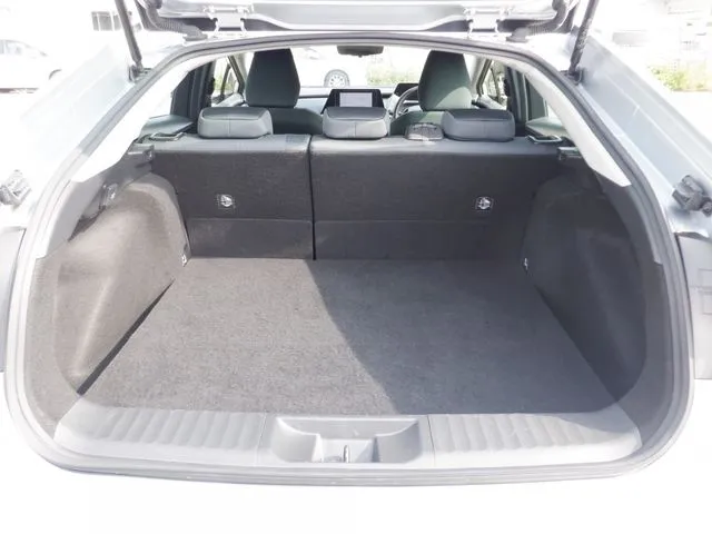 プリウス(トヨタ)の車両写真