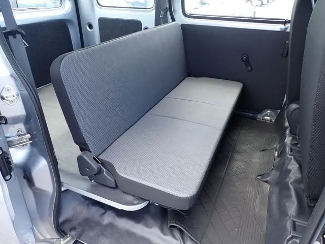 ハイゼットカーゴ（ダイハツ）の車両写真