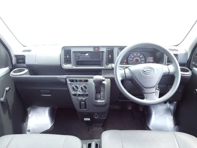 ハイゼットカーゴ（ダイハツ）の車両写真