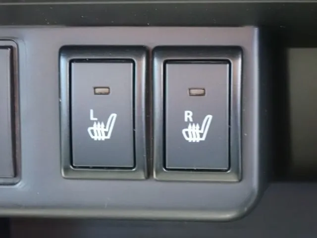 アルト　４ＷＤ（スズキ）の車両写真