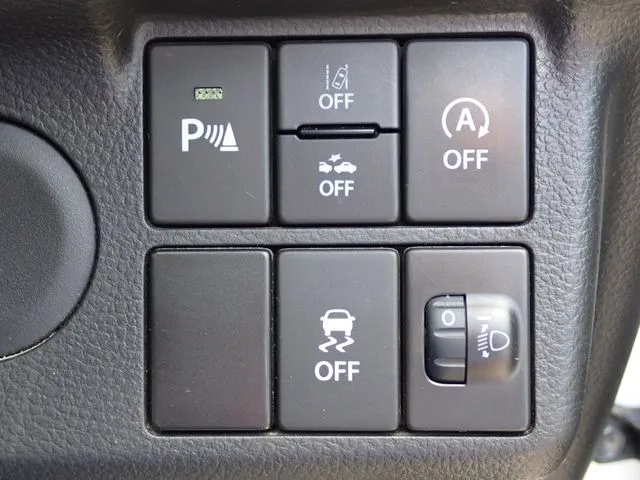 アルト　４ＷＤ（スズキ）の車両写真