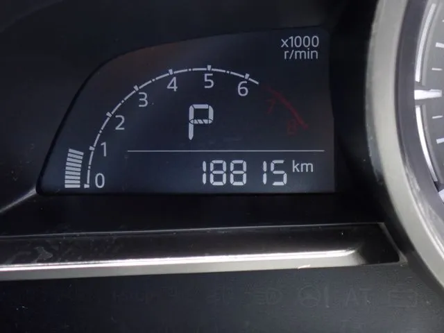 MAZDA2(マツダ)の車両写真