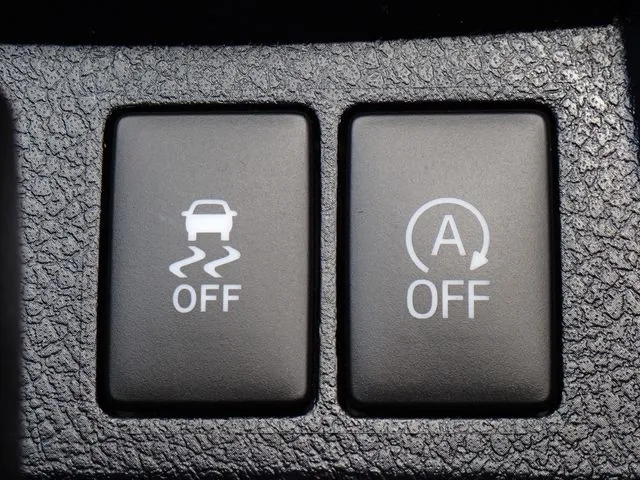 カローラアクシオ(トヨタ)の車両写真