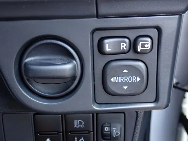 カローラアクシオ(トヨタ)の車両写真