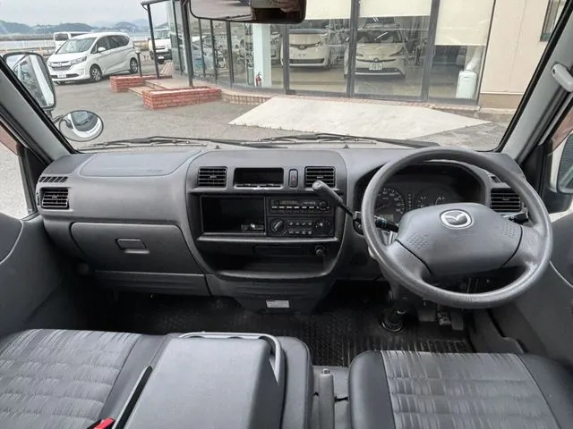 ボンゴバン 1.15t 2WD(マツダ)の車両写真