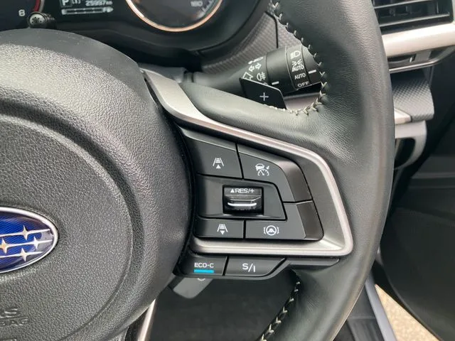フォレスター（スバル）の車両写真