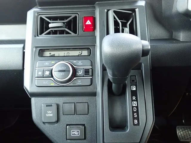 タフト(ダイハツ)の車両写真