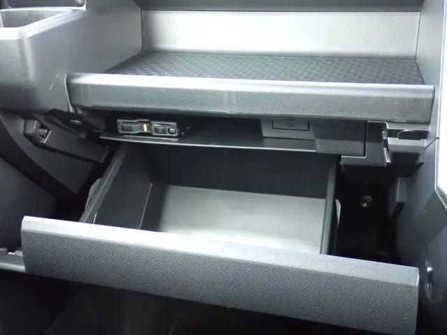 タフト(ダイハツ)の車両写真