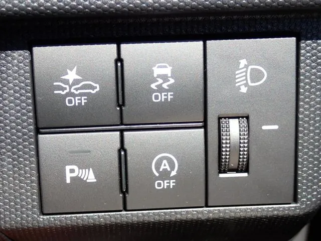 タフト(ダイハツ)の車両写真