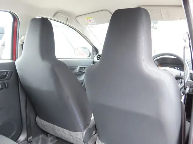 ミラ　イース（ダイハツ）の車両写真