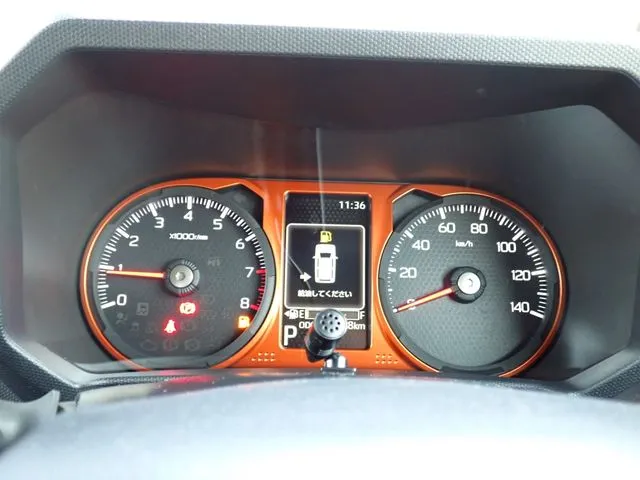 タフト（ダイハツ）の車両写真