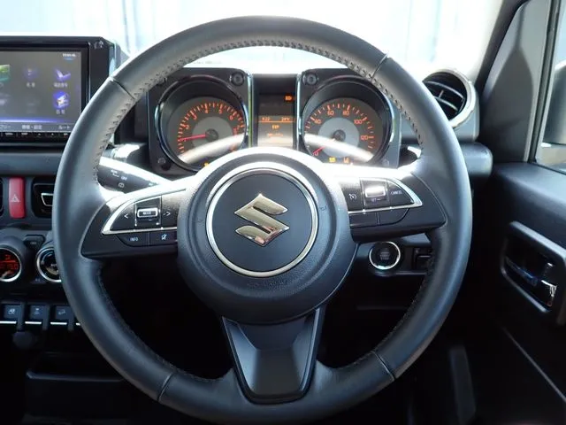 ジムニー 4WD(スズキ)の車両写真
