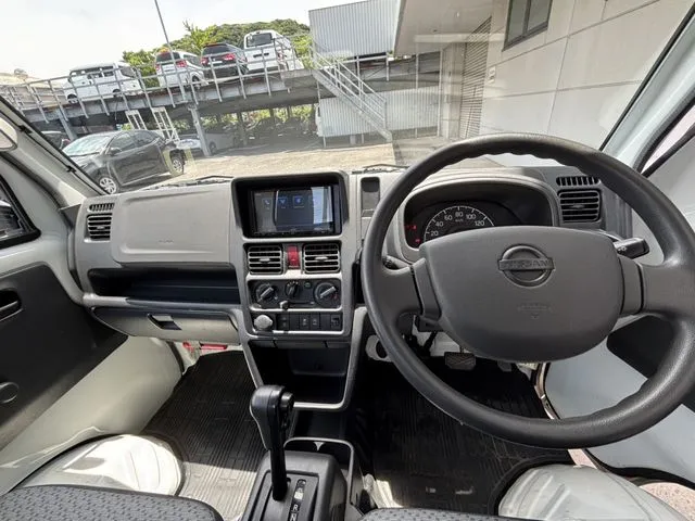 ニッサン NT100クリッパー