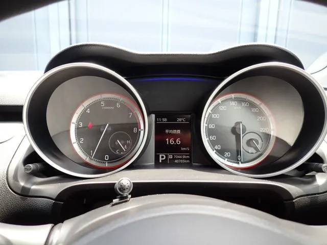 スイフト(スズキ)の車両写真