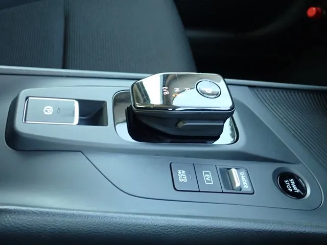 ノート（ニッサン）の車両写真