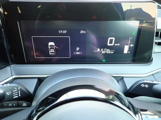 ノート（ニッサン）の車両写真