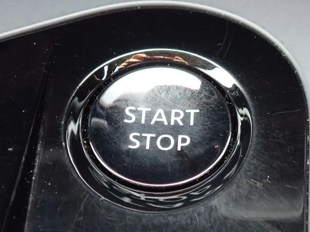 ノート(ニッサン)の車両写真