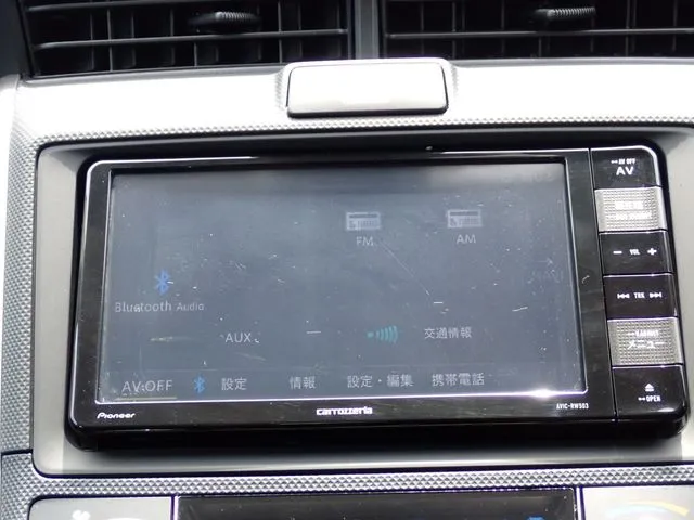 カローラフィールダー　ハイブリッド（トヨタ）の車両写真