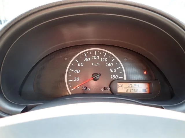 マーチ(ニッサン)の車両写真