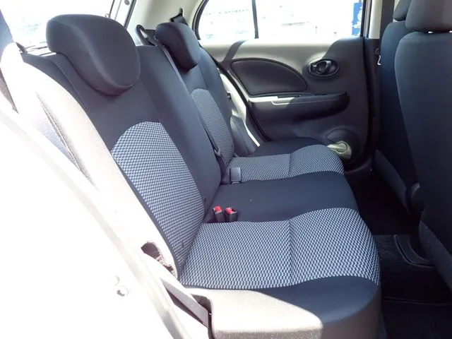 マーチ(ニッサン)の車両写真