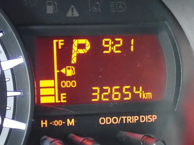 ムーヴ(ダイハツ)の車両写真