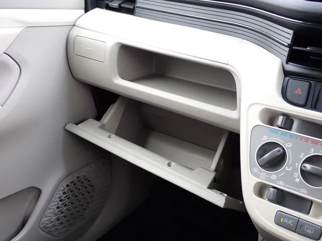 ムーヴ(ダイハツ)の車両写真