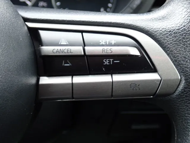 マツダ MAZDA3 セダン