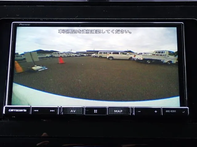 プリウス(トヨタ)の車両写真