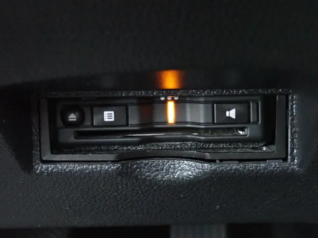 プリウス(トヨタ)の車両写真