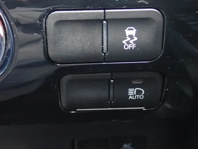 プリウス(トヨタ)の車両写真