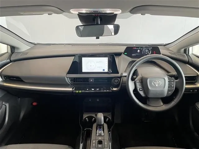 プリウス(トヨタ)の車両写真