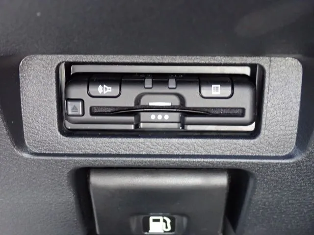 ニッサン　ノート
