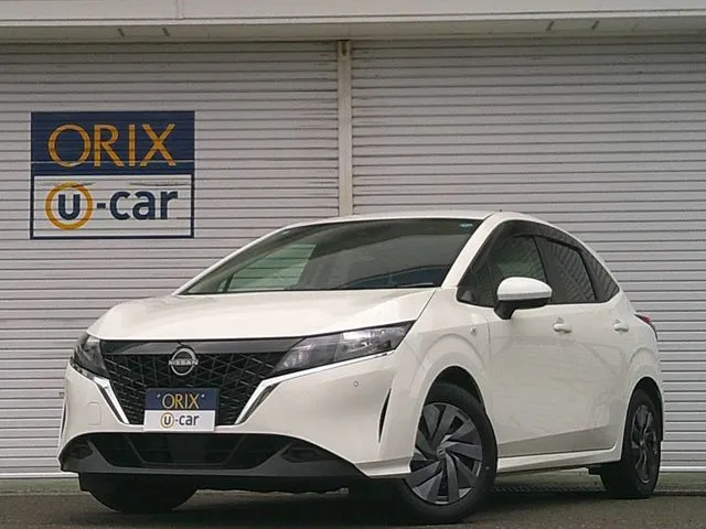 ニッサン　ノート　４ＷＤ