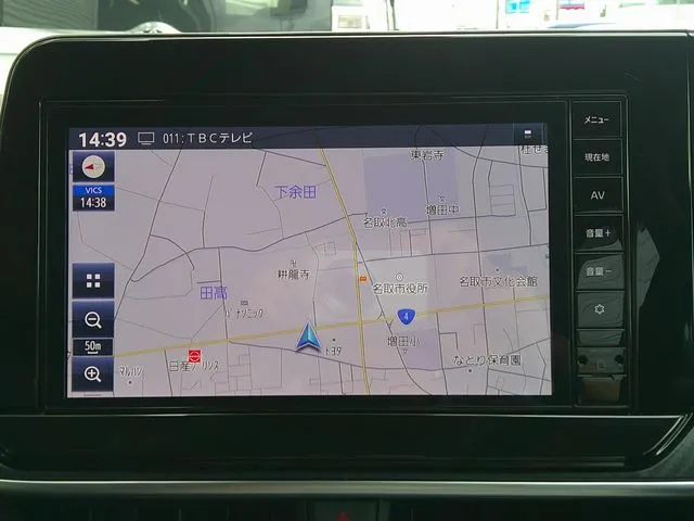 ニッサン　ノート　４ＷＤ