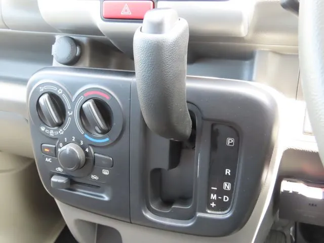 エブリイバン(スズキ)の車両写真