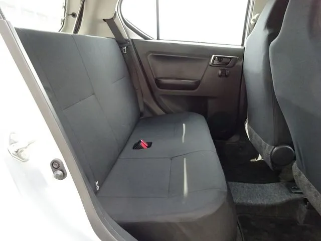 ミラ　イース（ダイハツ）の車両写真