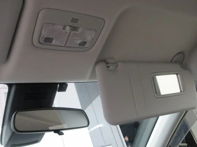 シエンタ 4WD(トヨタ)の車両写真