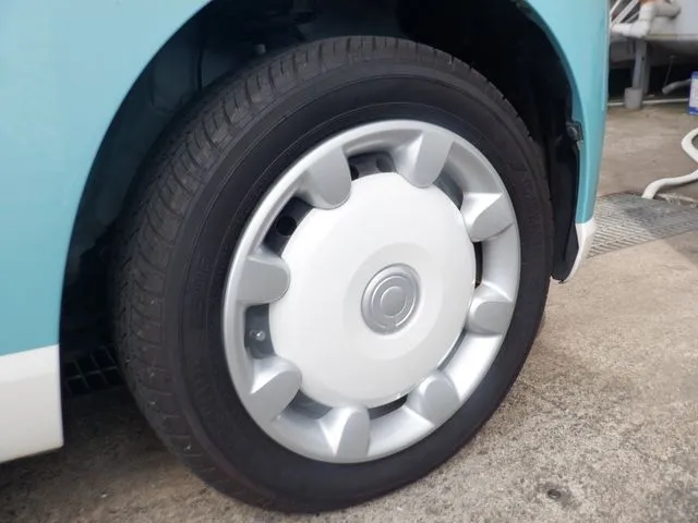 ムーヴ　キャンバス（ダイハツ）の車両写真