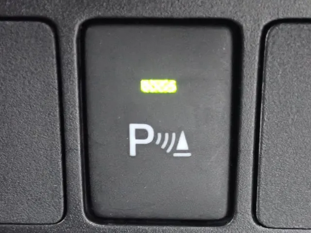トール(ダイハツ)の車両写真