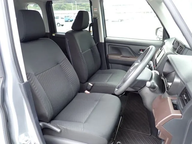 タンク(トヨタ)の車両写真